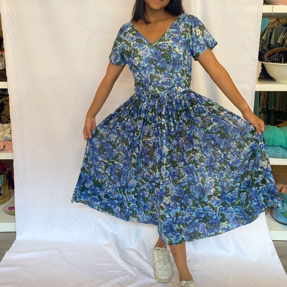 1950s Purple party dress